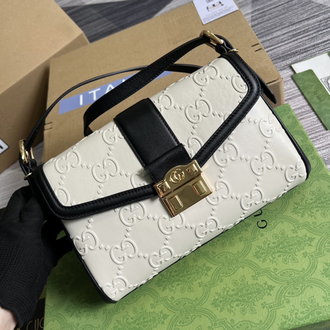 Gucci Satchel Bags